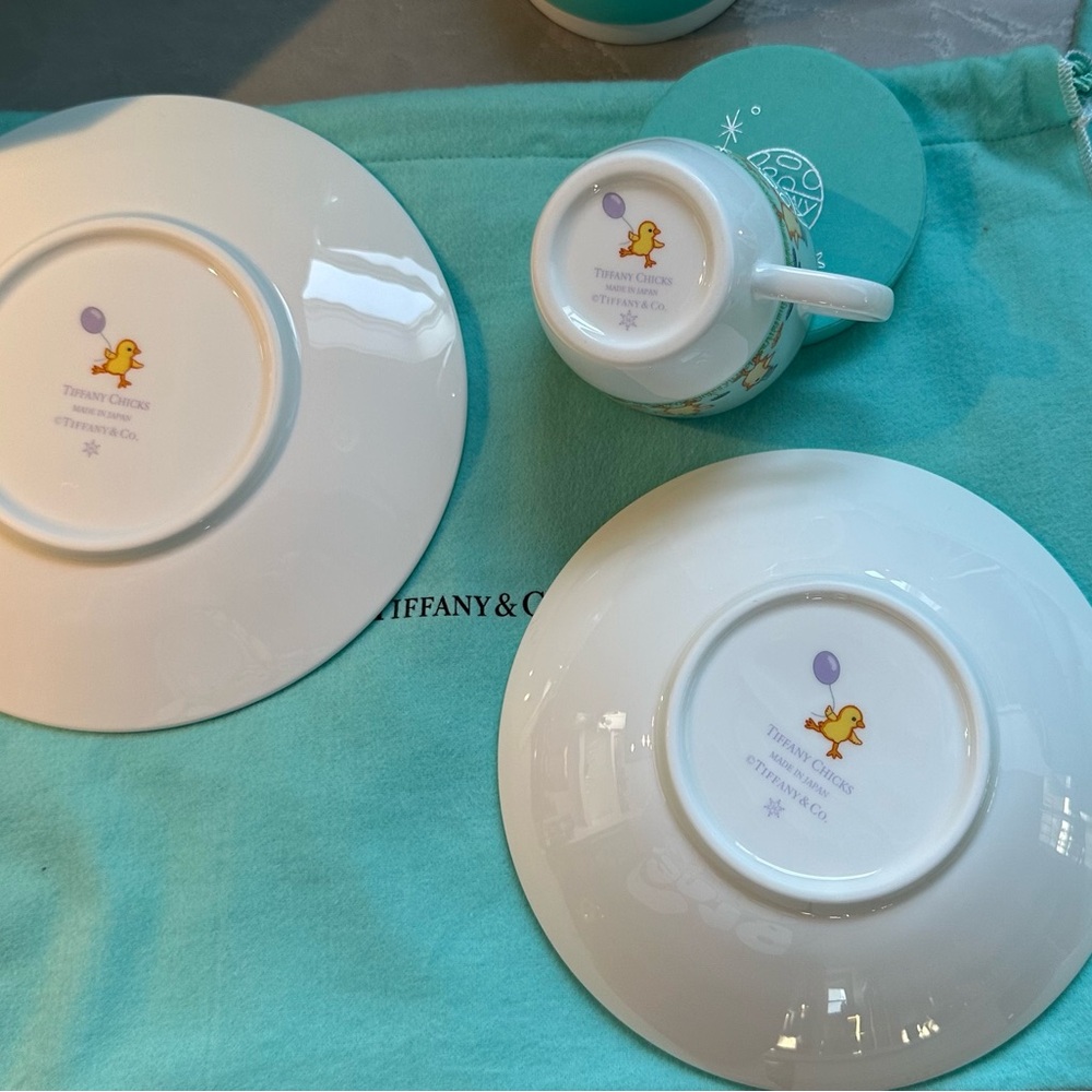 TIFFANY & CO “CHICKS” 3 PIECE PORCELAIN BABY GIFT SET -RARE & NEW/MINT CONDITION - Picture 9 of 15